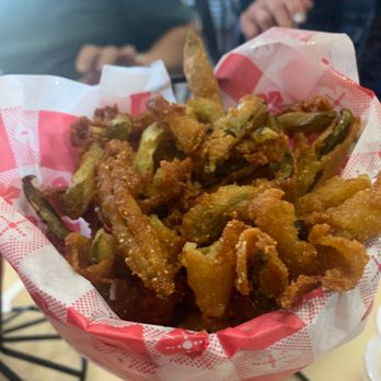 Flatbed Ford Cafe - Amazing spicy pickle - Cafes Near Me - Winslow, Arizona Flatbed Ford Cafe - Amazing spicy pickle - Cafes Near Me - Winslow, Arizona