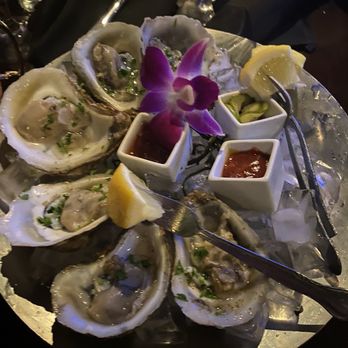 A PCH - Half dozen oysters, very fresh - Breakfast & Brunch Near Me - Long Beach, California A PCH - Half dozen oysters, very fresh - Breakfast & Brunch Near Me - Long Beach, California