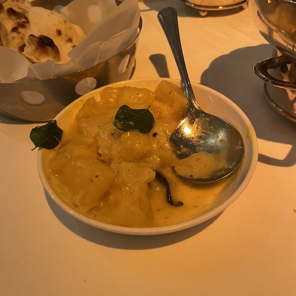 Veeraswamy - Pineapple curry - interesting and yummy - Indian Near Me - London, XGL Veeraswamy - Pineapple curry - interesting and yummy - Indian Near Me - London, XGL