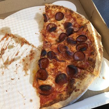 Williamsburg Pizza - Pepperoni pizza - Pizza Near Me - Omaha, Nebraska