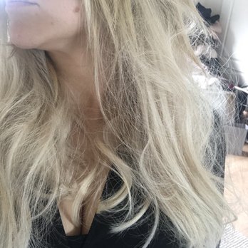 Tease Salon - Hair tangling 5min after brushing/styling - Hair Salons Near Me - Costa Mesa, California