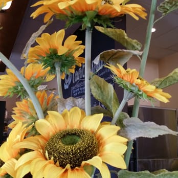 Tantawan Thai Kitchen - Sunflowers - Thai Near Me - Rosemead, California