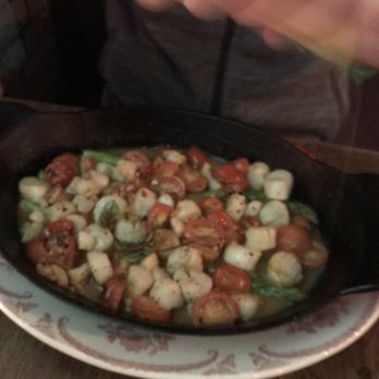 Bea - Scallops - Cocktail Bars Near Me - New York, New York