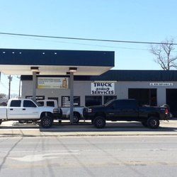 Nelson's Truck & Tire - Pleasanton Texas Shop