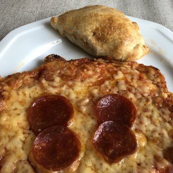 Delicia Bakery & Pastry - Bakeries Near Me - Etobicoke, Ontario
