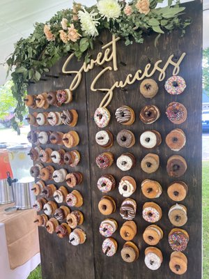 Puffy Cream Donuts Plus by null