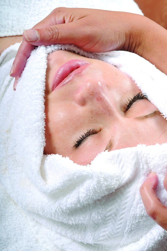 Eagle Skincare Studio Logo