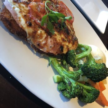 Bodega Malbec - Chicken Napolitana - Argentine Near Me - Toluca Lake, California