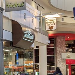 Rocky Mountain Chocolate Factory - Storefront