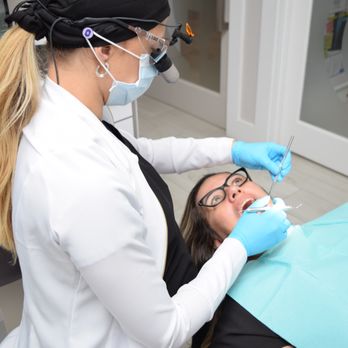 SMILES BY DR.GIL SMILES BY DR.GIL