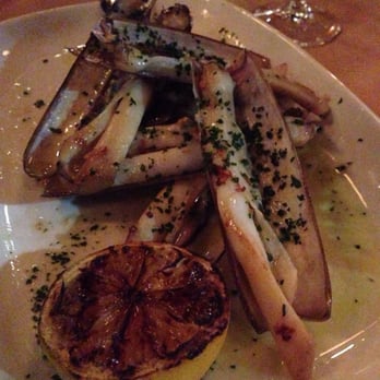 Chi Spacca - Razor clams. One of my favorites dishes here. Gah so good. - Italian Near Me - Los Angeles, California Chi Spacca - Razor clams. One of my favorites dishes here. Gah so good. - Italian Near Me - Los Angeles, California