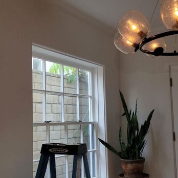 Bela Development - Origin of water leak, pipe burst under bathroom - General Contractors Near Me - Venice, California