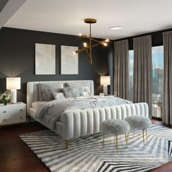 Collegiate Cleaners - Let us freshen up your home with expert cleaning of your household linens and bedding.