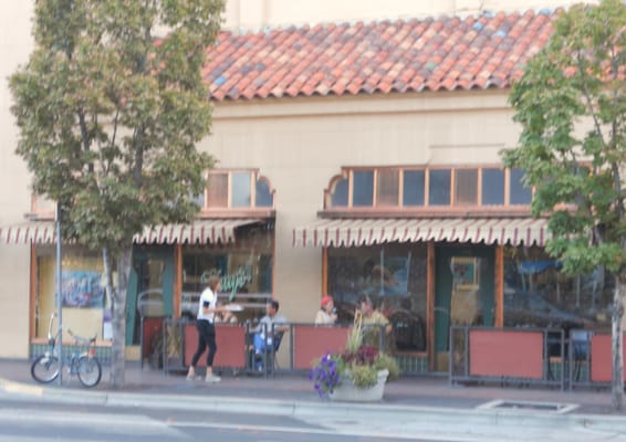 Tony's Pizzeria Teatro by null