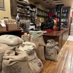 Lakota Coffee Company - Beans and coffee roaster
