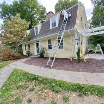 KM&M Enterprises - Exterior before - Painters Near Me