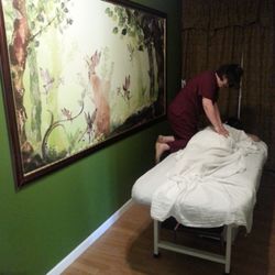 Alterna Wellness Center - Acupuncture & Acupressure massage room.