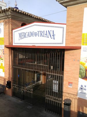 Mercado de Triana by null