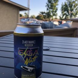 Giga Watt Hazy IPA Giga Watt Hazy IPA
