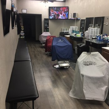Adolfo's Barber Shop - Clean barber shop - Barbers Near Me - Sanger, California