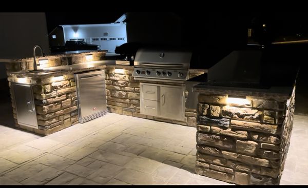 Marlowe's We Care Co Inc