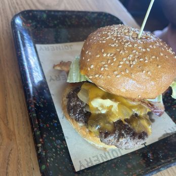 Joinery - Joinery Burger with bacon - American Near Me - Sausalito, California Joinery - Joinery Burger with bacon - American Near Me - Sausalito, California