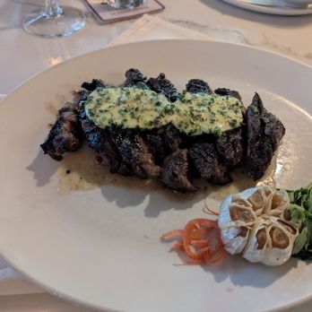 The Chicago Firehouse Restaurant - 16 oz steak - Steakhouses Near Me - Chicago, Illinois The Chicago Firehouse Restaurant - 16 oz steak - Steakhouses Near Me - Chicago, Illinois