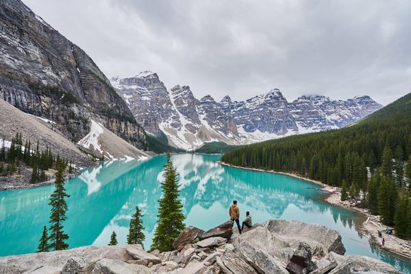 Moraine Lake by null