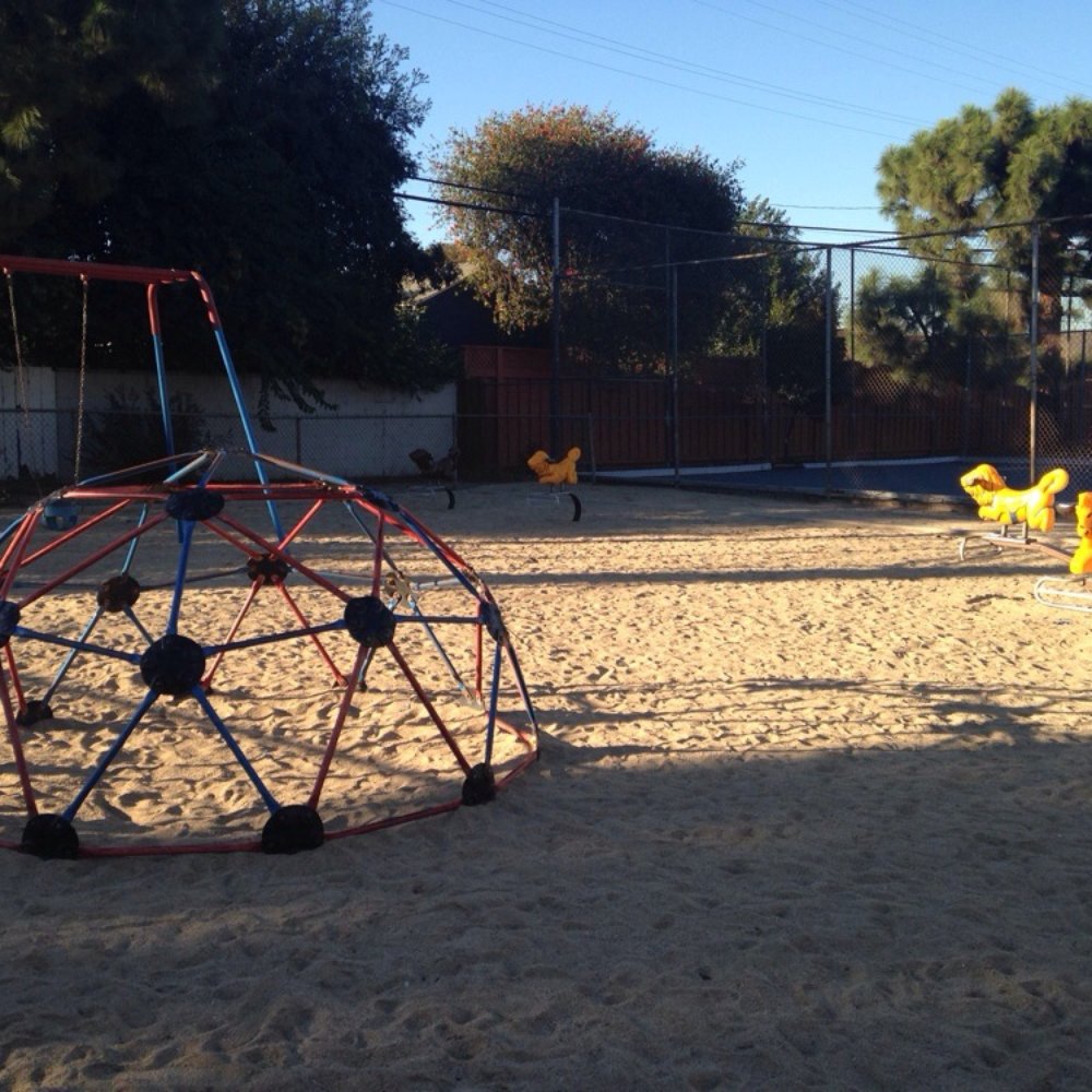 Cherry Park - Tennis Near Me - Long Beach, California Cherry Park - Tennis Near Me - Long Beach, California