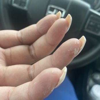 2Q Nails & Spa - Nail Salons Near Me - Elgin, Illinois
