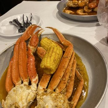 J&C Crab - a plate of crab legs and potatoes - Seafood Near Me - Fort Myers, Florida J&C Crab - a plate of crab legs and potatoes - Seafood Near Me - Fort Myers, Florida