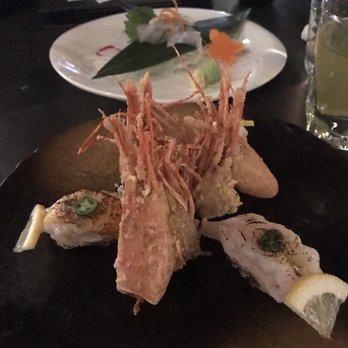 Bistro Sakana - Japanese Near Me - Vancouver, British Columbia