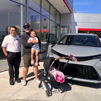 Putnam Subaru - Noli And My Family - Car Dealers Near Me - Burlingame, California