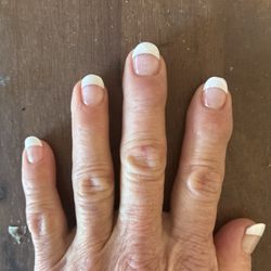 Crystal Spa & Nails - Crappy nail job