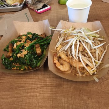 Longtail Kitchen - Pad Thai and Chinese broccoli and crispy pork belly - Thai Near Me - New Westminster, British Columbia Longtail Kitchen - Pad Thai and Chinese broccoli and crispy pork belly - Thai Near Me - New Westminster, British Columbia