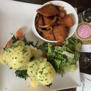 HAVEN Riverfront Restaurant & Bar - Eggs Benedict with salmon and the most delicious crunchy potatoes you have ever tasted! - New American Near Me - Edgewater, New Jersey HAVEN Riverfront Restaurant & Bar - Eggs Benedict with salmon and the most delicious crunchy potatoes you have ever tasted! - New American Near Me - Edgewater, New Jersey