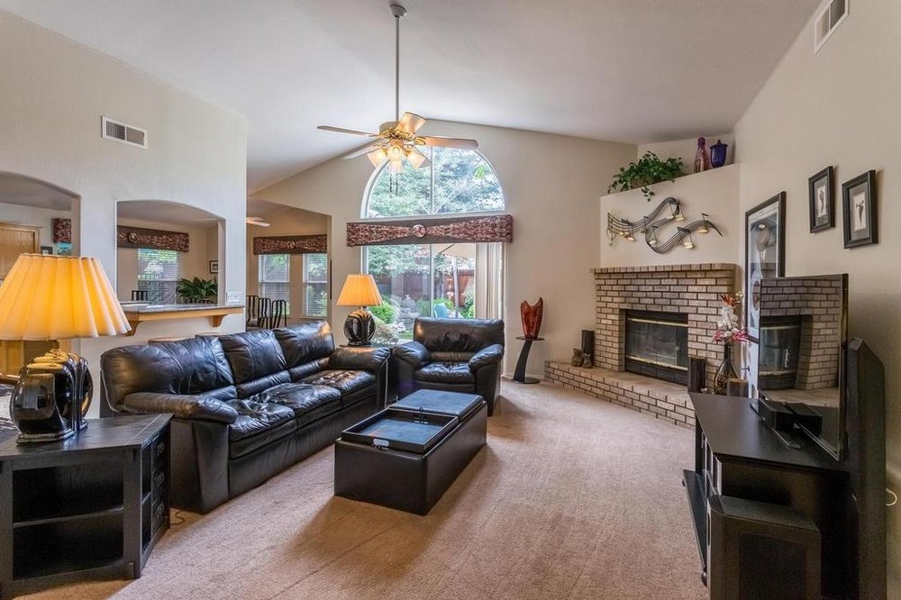 STEWARD ESTATE SALES Updated October 2024 1018 San Jose Ave, Clovis