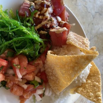 Kitchen 5315 Restaurant & Tiki Bar - Poke lomi salmon pupu - Hawaiian Near Me - Lahaina, Hawaii Kitchen 5315 Restaurant & Tiki Bar - Poke lomi salmon pupu - Hawaiian Near Me - Lahaina, Hawaii