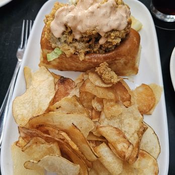 Row 34 - Seaport - New American Near Me - Boston, Massachusetts