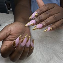 Chloes Nail Bar