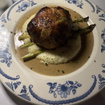 Primi Italian Steakhouse - Beef Wellington - Steakhouses Near Me - West Islip, New York Primi Italian Steakhouse - Beef Wellington - Steakhouses Near Me - West Islip, New York