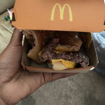McDonald's - Quarter Pounder with Cheese - Fast Food Near Me - Ladson, South Carolina McDonald's - Quarter Pounder with Cheese - Fast Food Near Me - Ladson, South Carolina