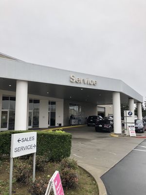 BMW FRESNO - Updated December 2024 - 176 Photos & 198 Reviews - 7171 N ...