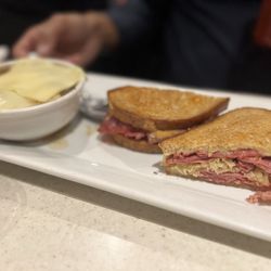 The Donlands Diner - Reuben sandwich with French onion soup