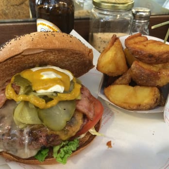 Bacoa - Burgers Near Me - Barcelona, B Bacoa - Burgers Near Me - Barcelona, B