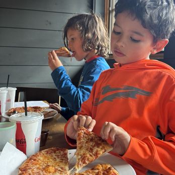 Piecasso - Pizza Near Me - Stowe, Vermont