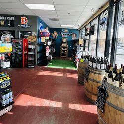 Boozer's Liquor