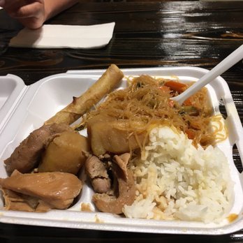 Burning Beard Brewing - Food truck Lady G's Canteen. Remembered to take a pic before I devoured. So good. - Breweries Near Me - El Cajon, California