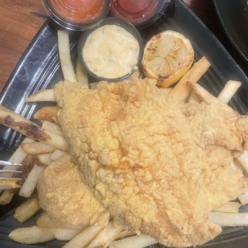 Parlay Detroit - Fish And Chips - Sports Bars Near Me - Detroit, Michigan Parlay Detroit - Fish And Chips - Sports Bars Near Me - Detroit, Michigan