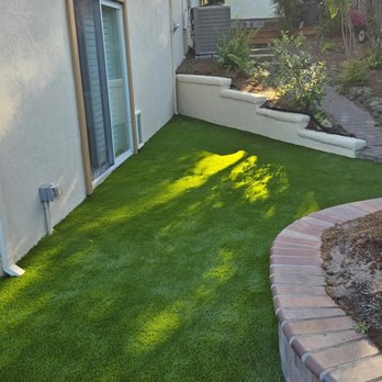 IntoTurf - Artificial turf with padding for a play area. - Landscaping Near Me - Santa Clara, California